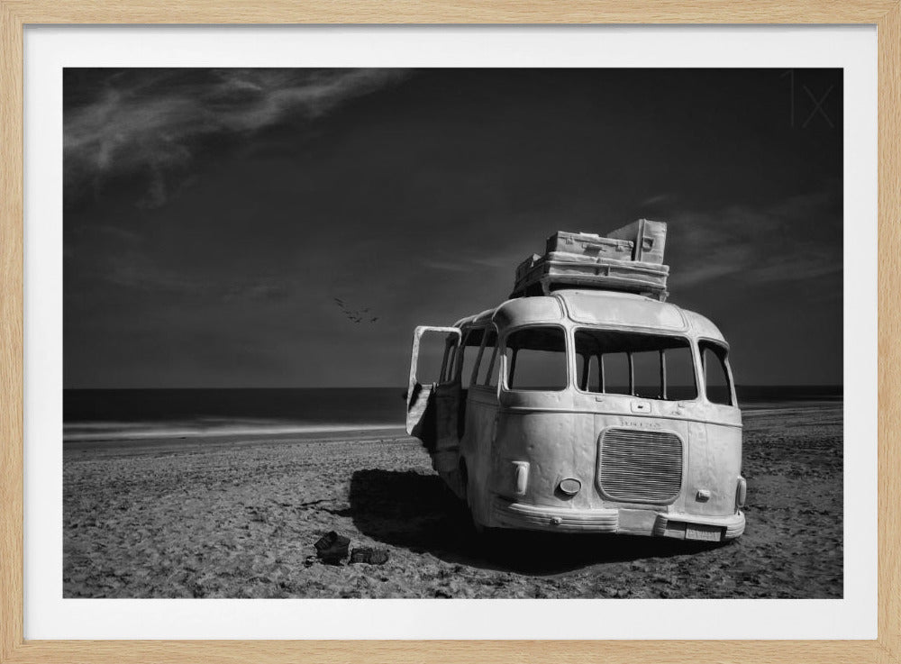 Strandet bus | Plakater - Kunsttryk