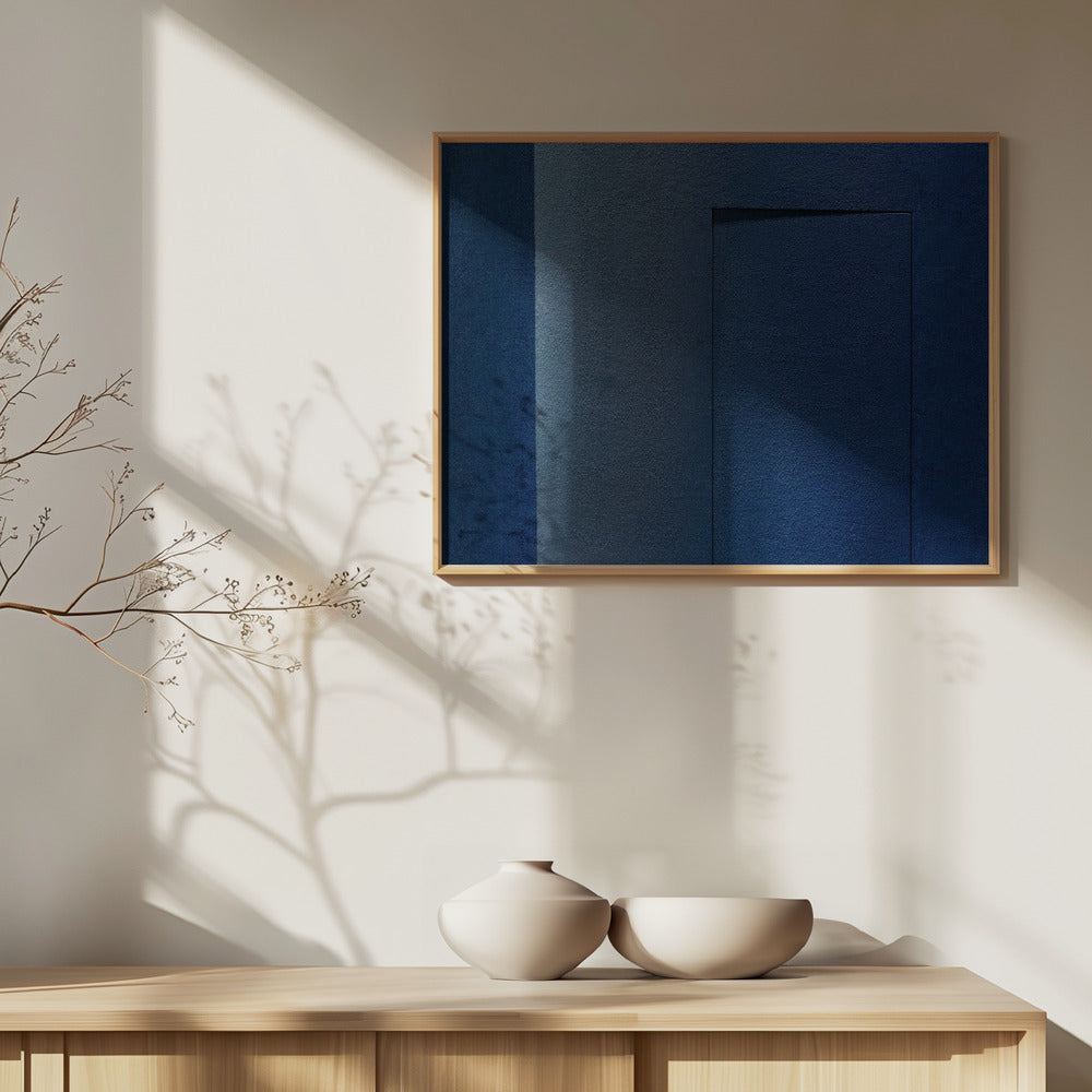 Blå minimalisme eller en hemmelig dør | Plakater - Kunsttryk
