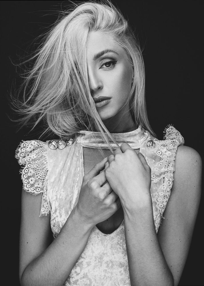 SENSUAL BEAUTY [Michaela P] | Canvas